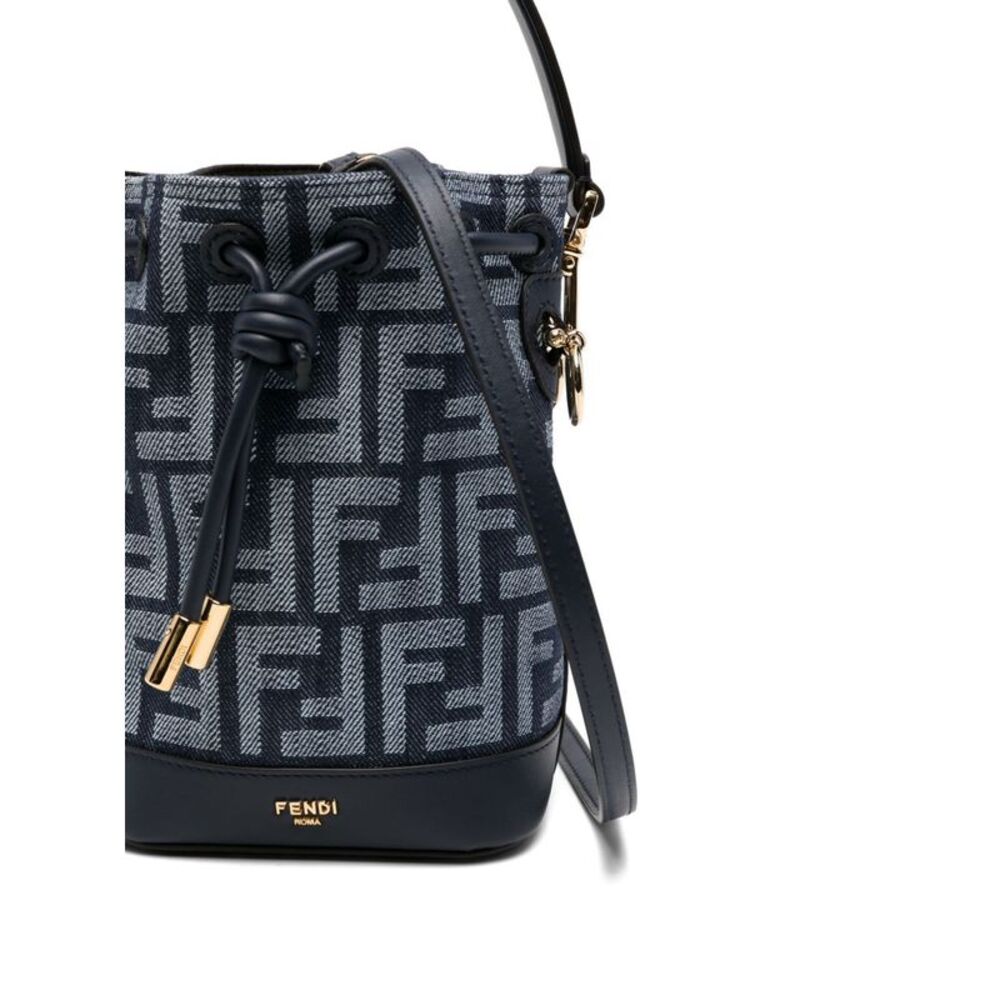 Fendi Women Mon Tresor Mini Bucket Bag - Picture 3 of 5